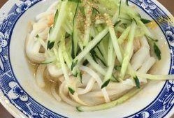 上海米皮店吃瓜,一网打尽夏日消暑美食与街头瓜趣