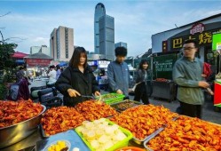 市井拍照夏日吃瓜