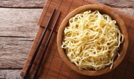 搞笑吃瓜面,带你领略美食与欢乐的完美融合