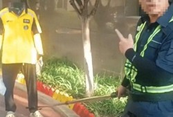 淮北吃瓜事件外卖小哥,一瓜引发全民热议