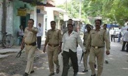 鹤峰城管吃瓜事件始末