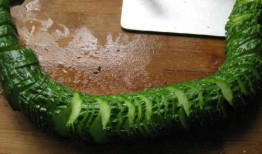 吃瓜内容炸裂,揭秘娱乐圈吃瓜群众的狂欢盛宴