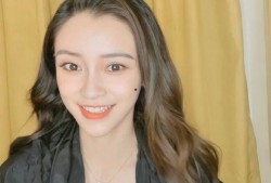 吃瓜明星女,揭秘吃瓜女生的娱乐圈生活