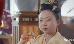 与凤行神女吃瓜,揭秘宫廷秘闻背后的真相