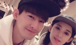 朋友分手情侣吃瓜,情侣分手背后的甜蜜与苦涩