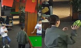 台军官情侣吃瓜,揭秘军中恋情背后的故事