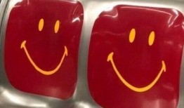 吃瓜酸搞笑文案,盘点那些让人捧腹大笑的吃瓜酸搞笑文案