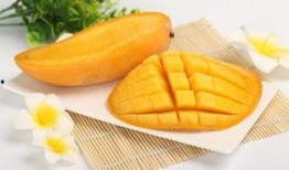 吃瓜可以吃芒果吗,芒果也能“吃瓜”？探索夏日水果新吃法