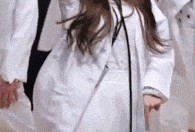 动图 吃瓜妹子,吃瓜妹子的趣味瞬间